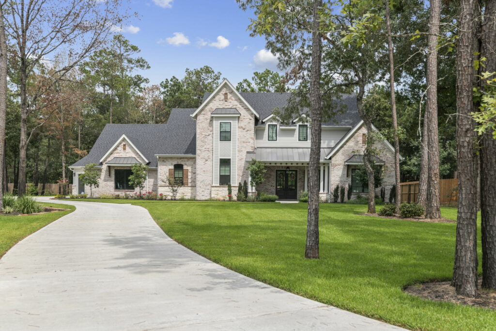 Transitional Style New Home and Pool in Benders Landing Estates of Spring, Texas