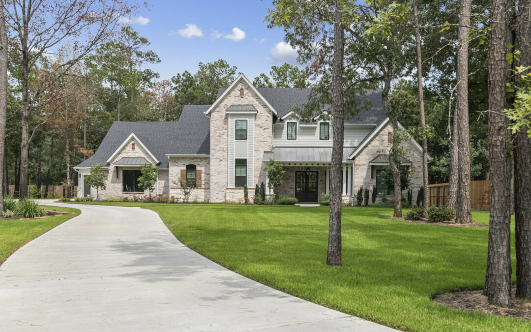 Picking the Perfect Location for Your Custom Home