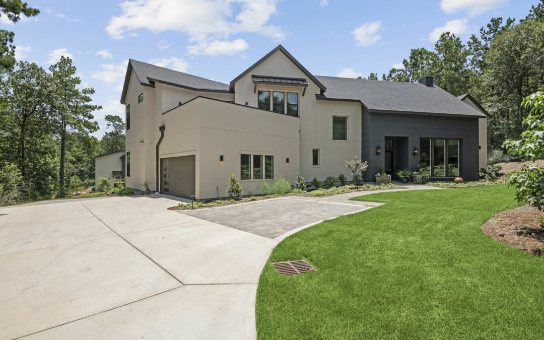 How to Get a Custom House Built on My Land?