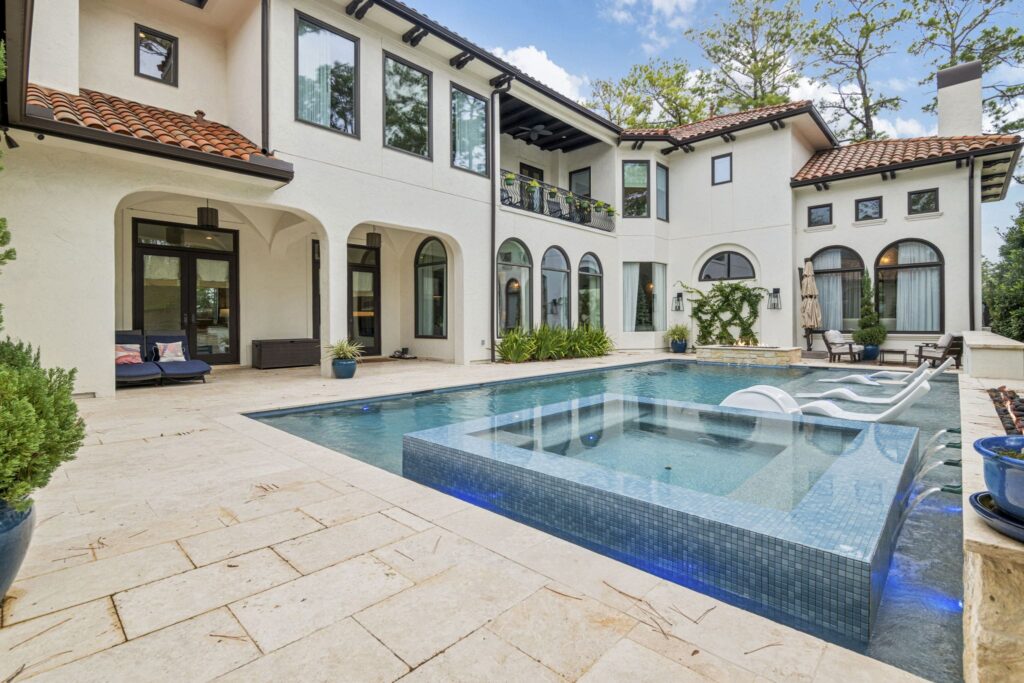 Remodel, Renovation, and New Outdoor Space in Hunter’s Creek, Texas