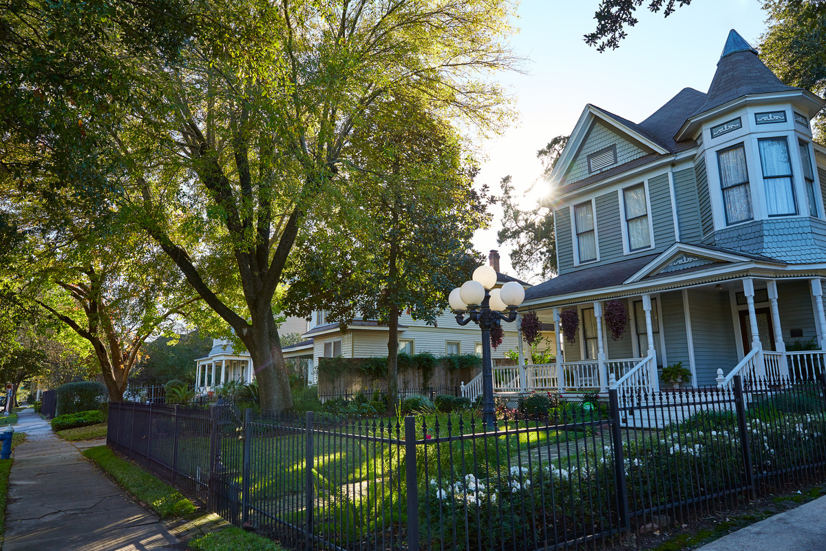 Houston,Heights,Victorian,Style,Houses,In,Texas