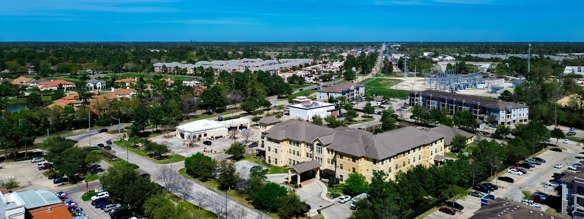 Substation,Along,Louetta,Road,,North,Houston,Near,Expansive,Lakeside,Houses